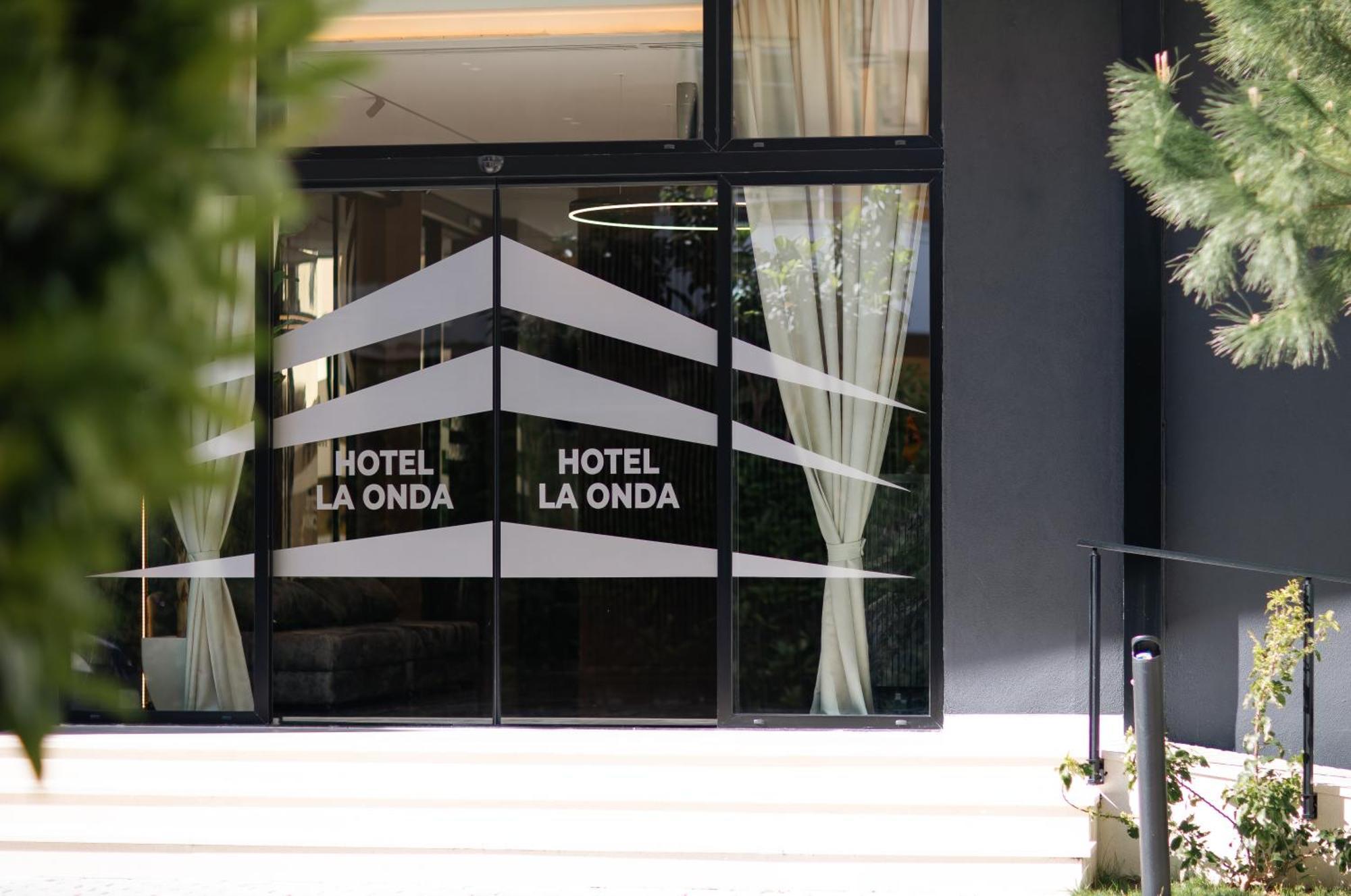La Onda Hotel Durrës Zewnętrze zdjęcie