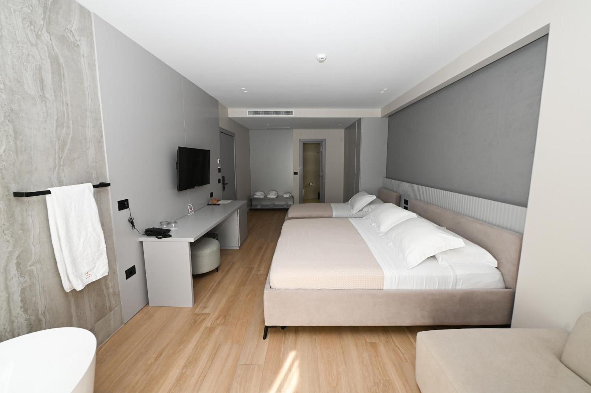La Onda Hotel Durrës Zewnętrze zdjęcie