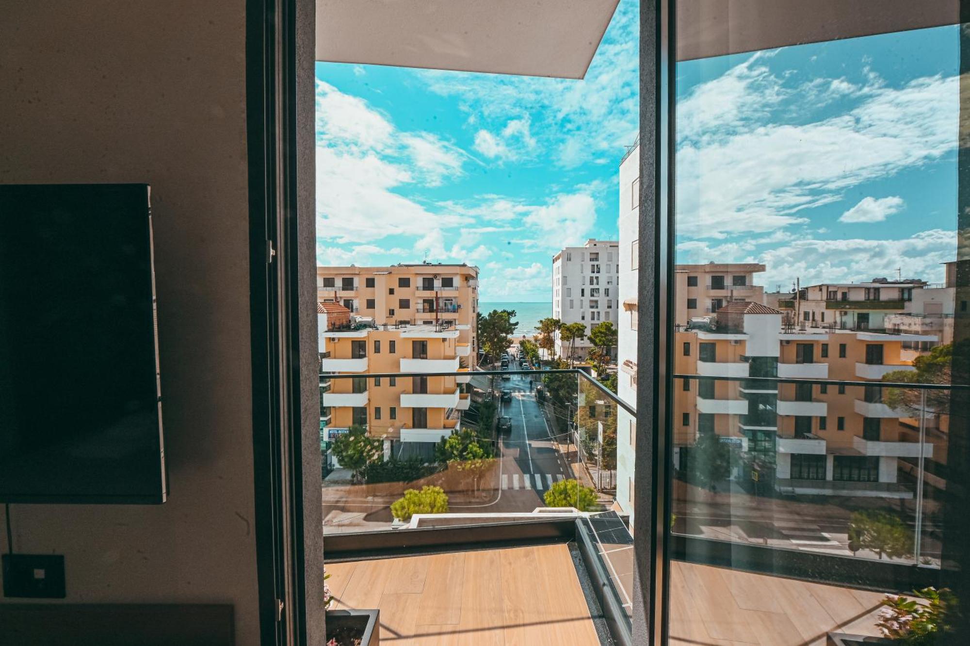 La Onda Hotel Durrës Zewnętrze zdjęcie